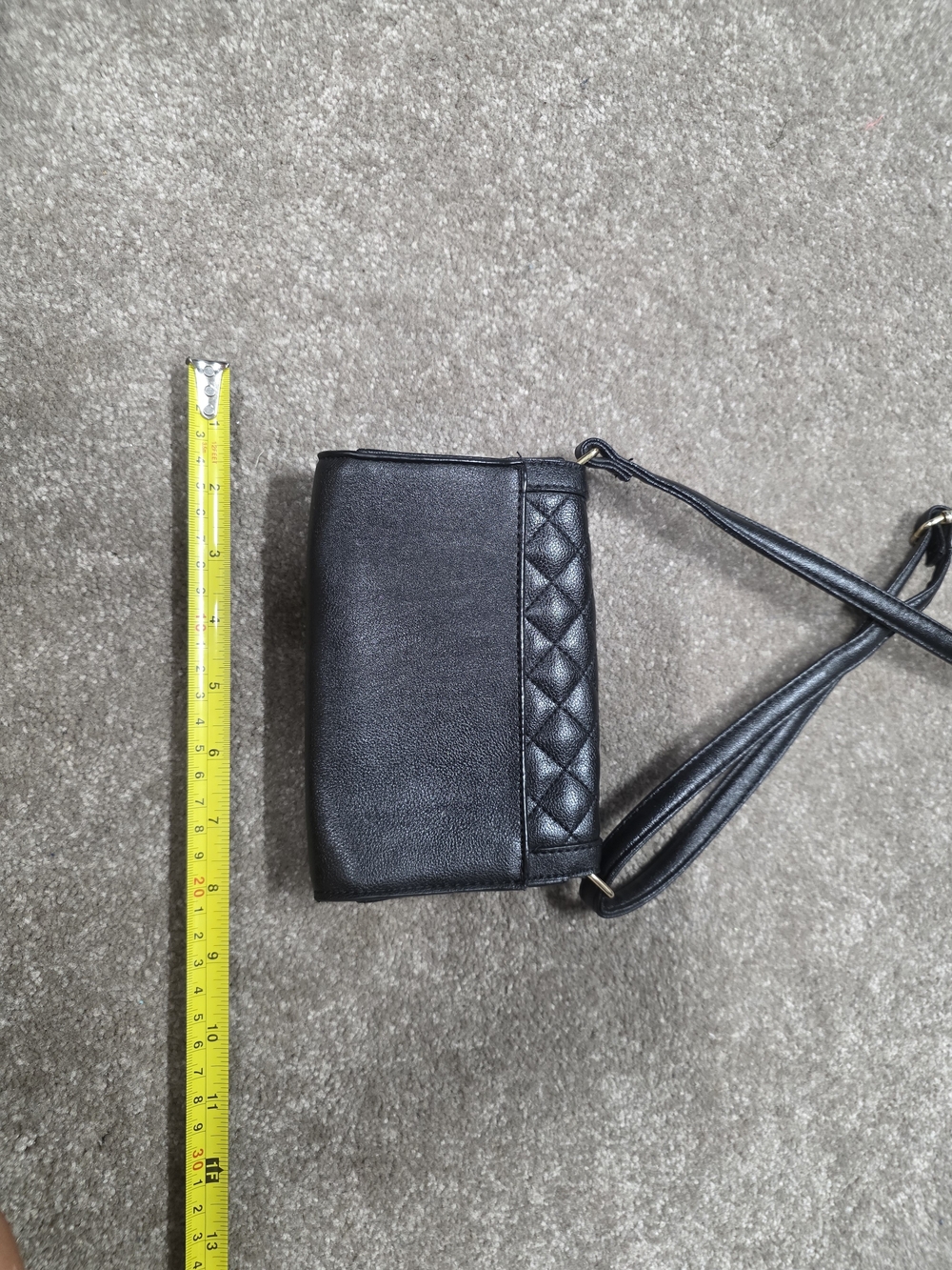 GUESS Black Quilted Crossbody Bag - Picture 4 of 6